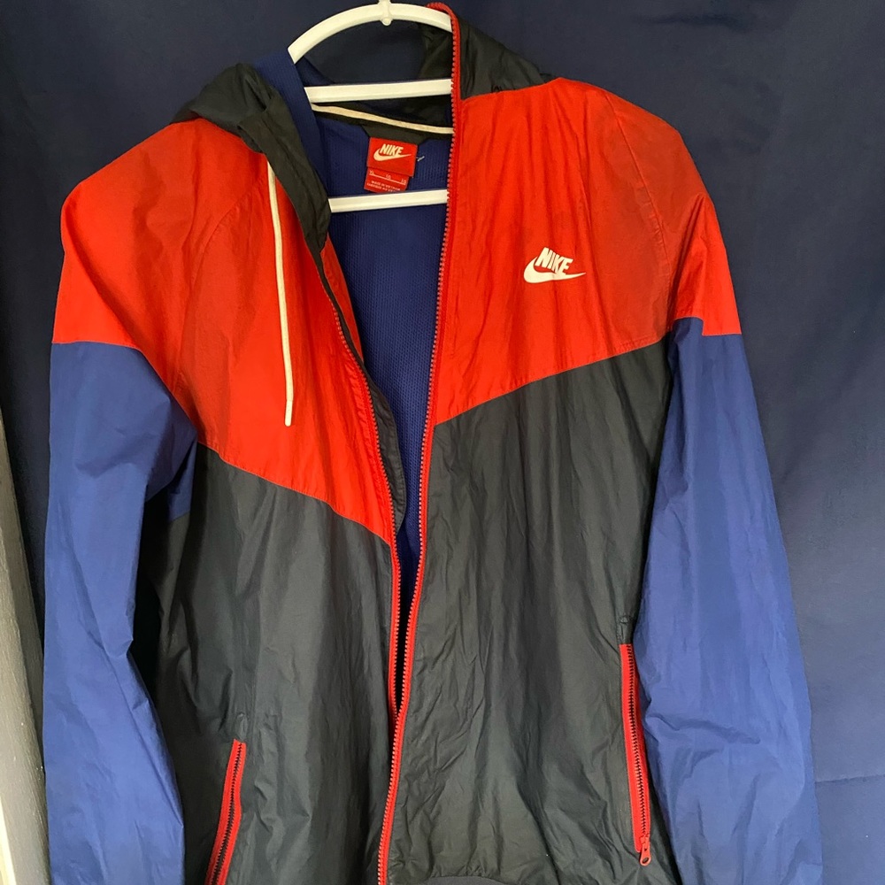 Nike Wind Breaker